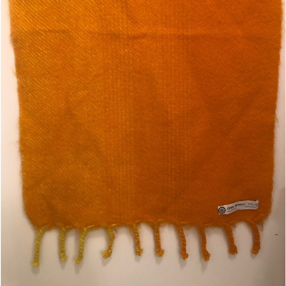 Stunning VINTAGE LENA REWELL SCARF! Handwoven in FINLAND - Picture 1 of 5